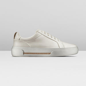 Clarks Hollyhook walk white