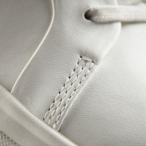 Clarks Hollyhook walk white