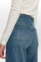 Load image into Gallery viewer, Nümph Nuparis jeans cropped light denim blue