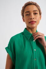 Load image into Gallery viewer, Louche Abinaya short sleeve shirt green