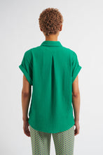 Load image into Gallery viewer, Louche Abinaya short sleeve shirt green